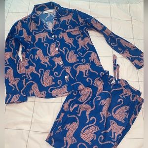 Desmond & Dempsey Long Pyjama Set Blue and Pink - S